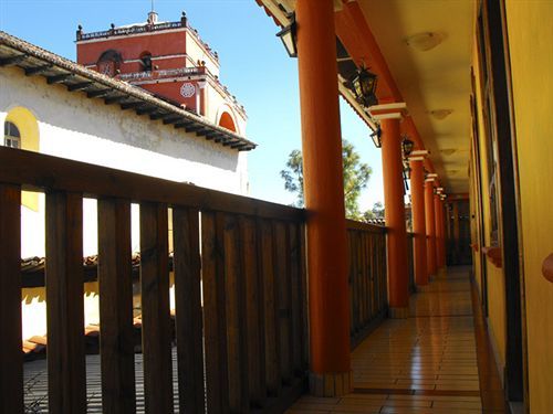 Hotel Arcos Del Carmen San Cristóbal de Las Casas Exterior foto
