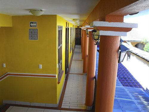 Hotel Arcos Del Carmen San Cristóbal de Las Casas Exterior foto